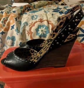 Jessica Simpson wedges